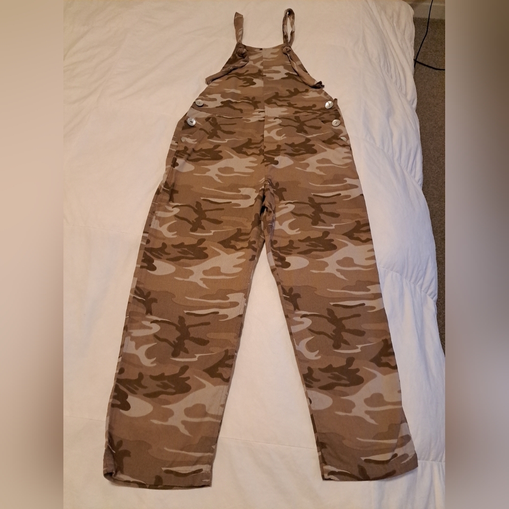 ✨~Acacia~ Tan and Brown Camo Overalls with abalone shell buttons🦋